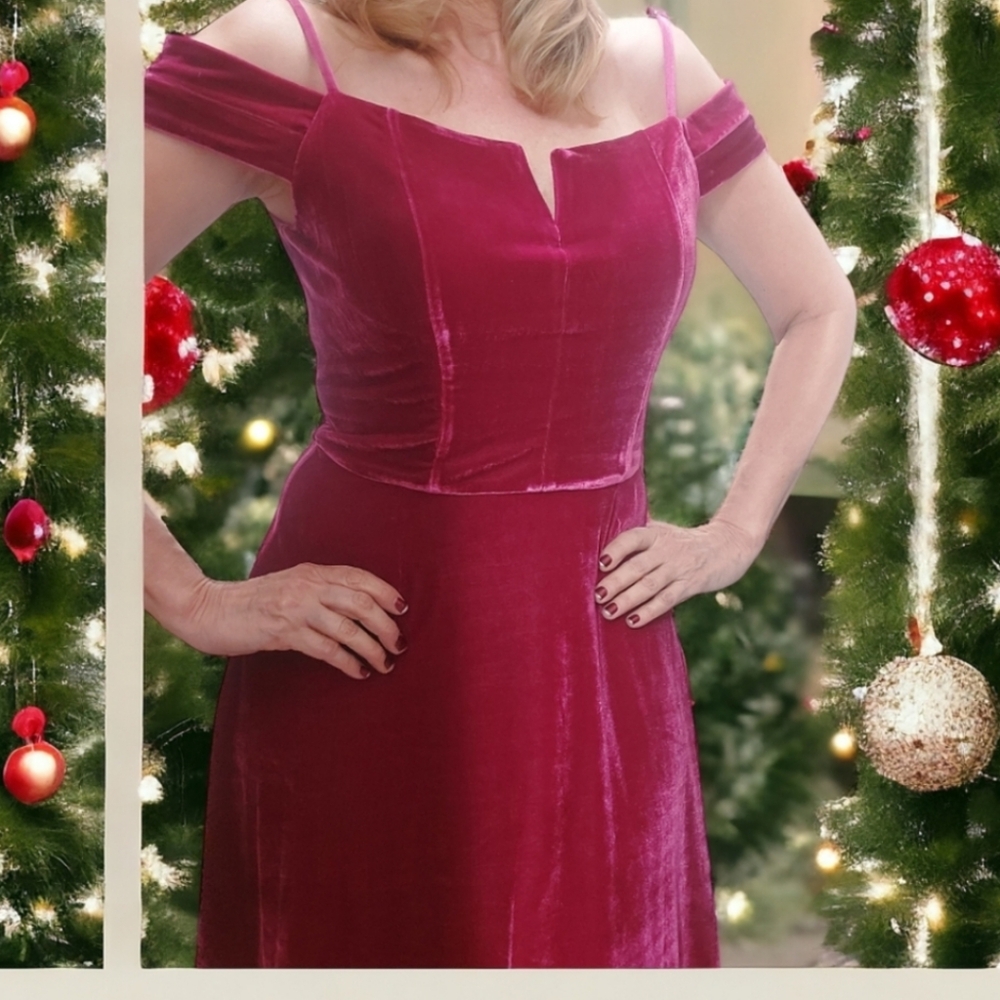 BCX Velvet Dress - (Above knee) Fuschia Pink - Picture 8 of 8